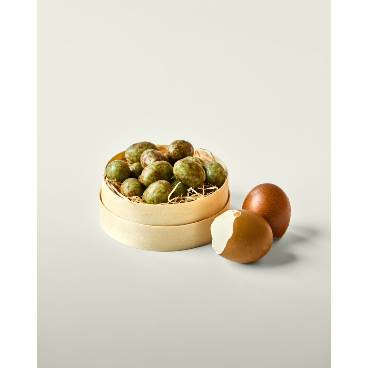 Páskaegg - Pistachio, 150g - Image 3