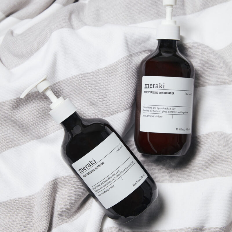 Hárnæring Moisturising  490ml - Image 2
