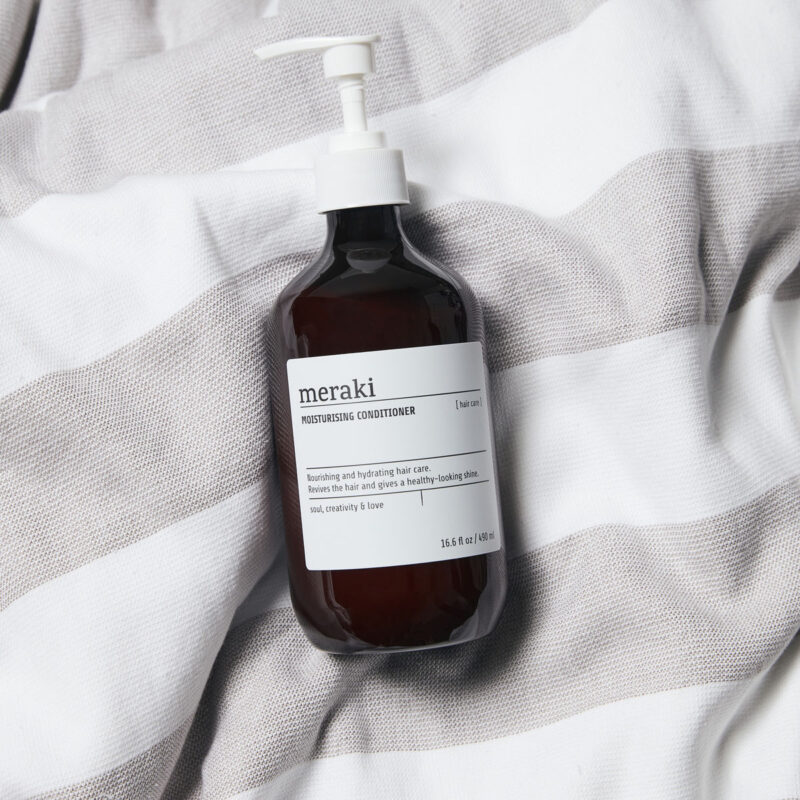 Hárnæring Moisturising  490ml - Image 3