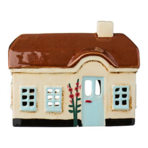 Kertahús - Ebeltoft, hollyhocks