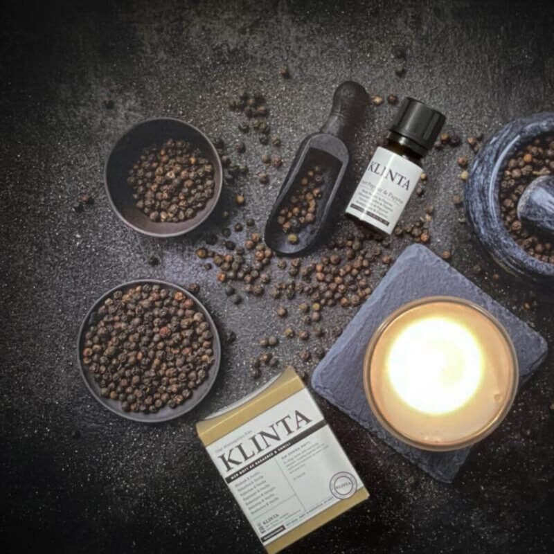 KLNTA ilm/nuddkerti - Black Pepper & Papyrus - Image 2