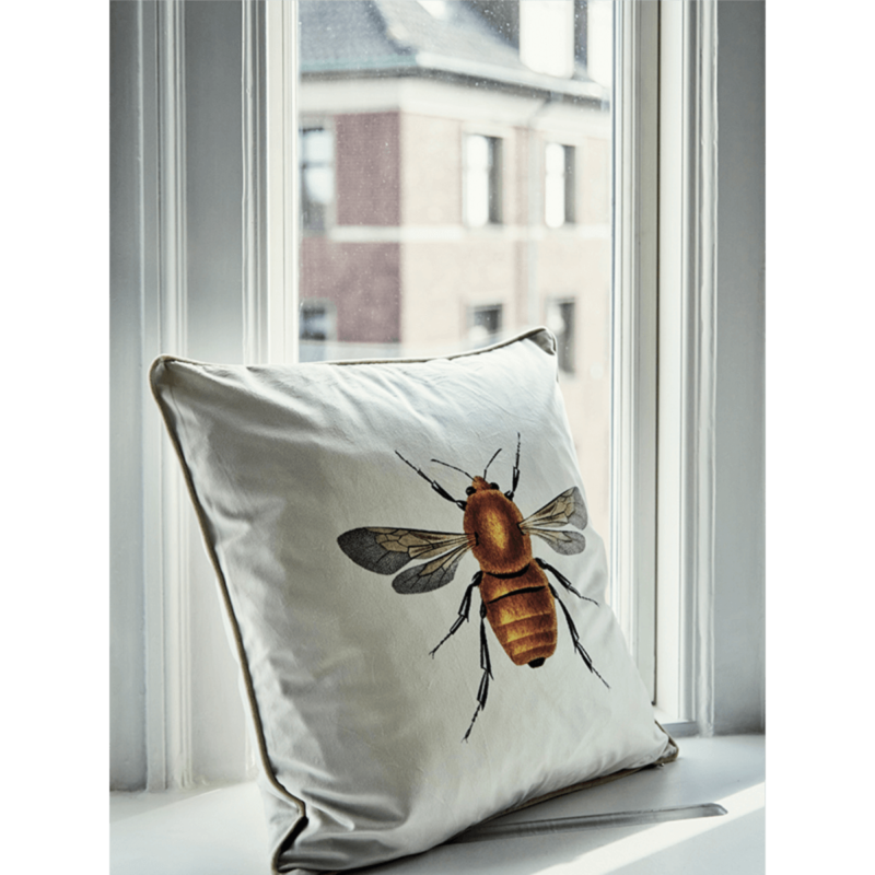 Púði - Bee 50cm - Image 3