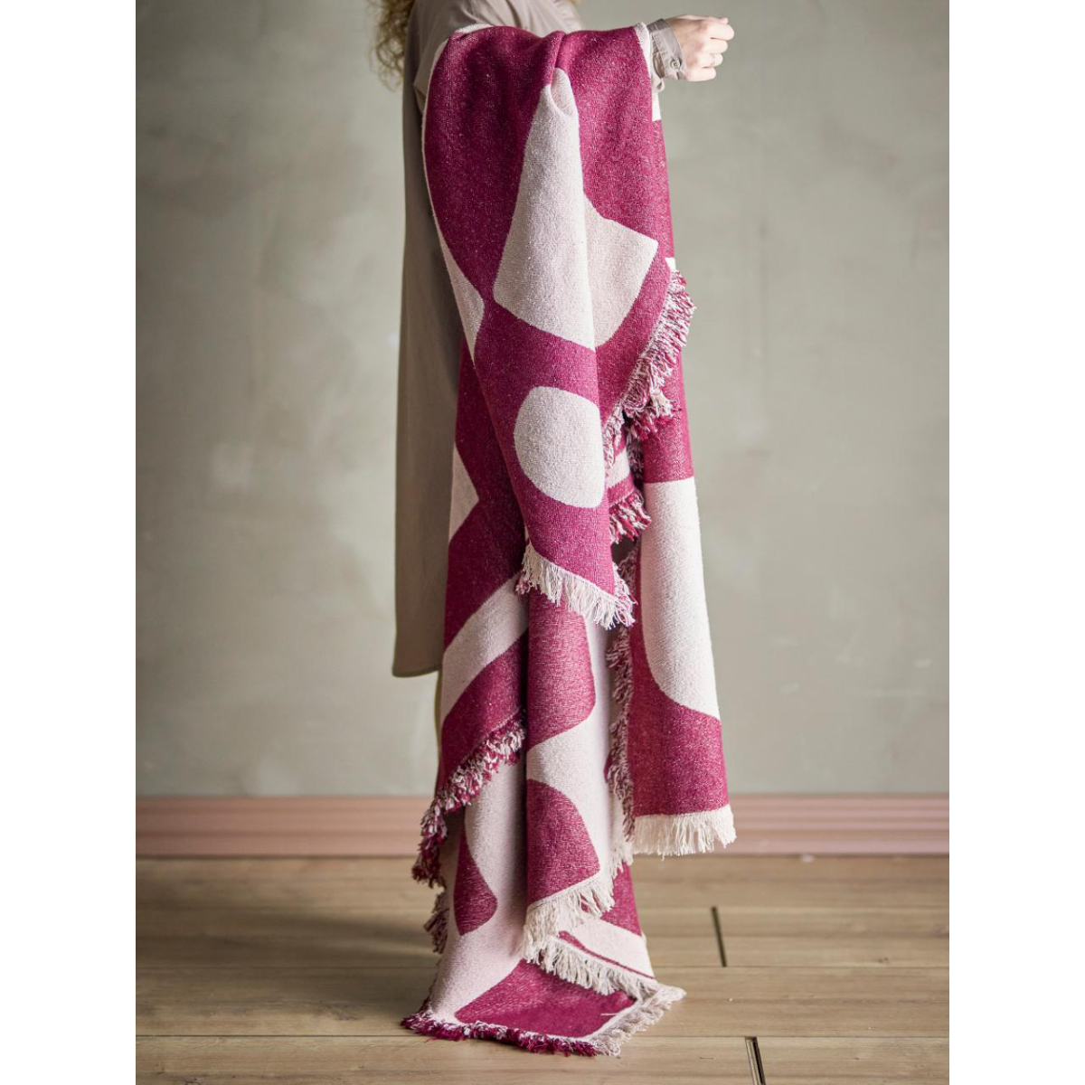 OLICA - Teppi, red 160x130cm - Image 2